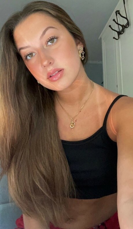 Addie Forche pornstar naked img