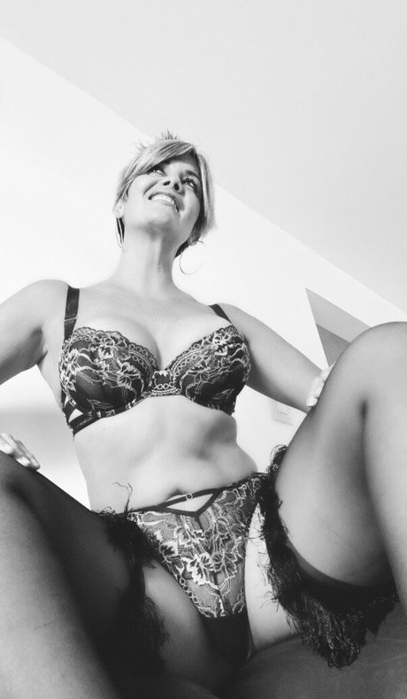 dutch onlyfans hot naked gallery