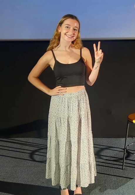 Stacey Ryan pretty actress img