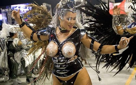 Livia Andrade hot model photo