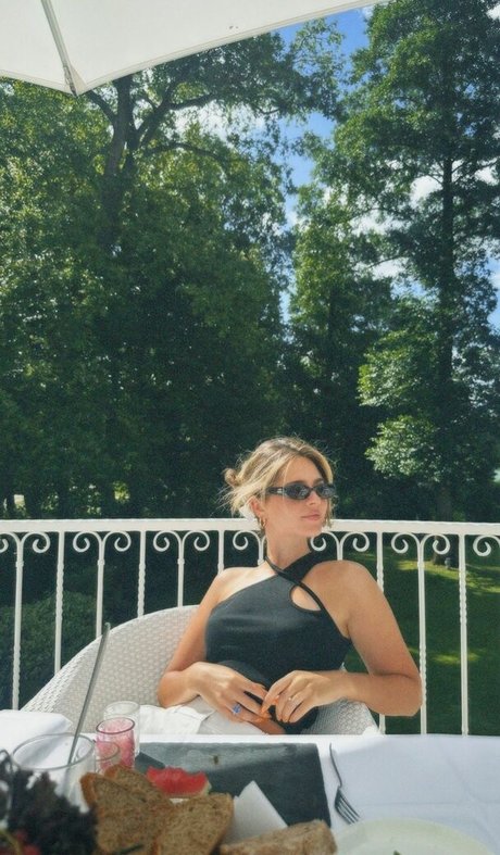 Jessy Hartel nude pornstar photos