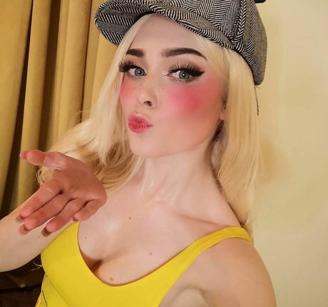 Sladkoslava erotic model images