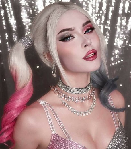 skinny shemale onlyfans erotic images