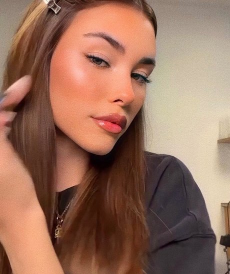 amateur lesbian onlyfans naked image