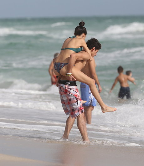 lesbian feet onlyfans art nude galleries