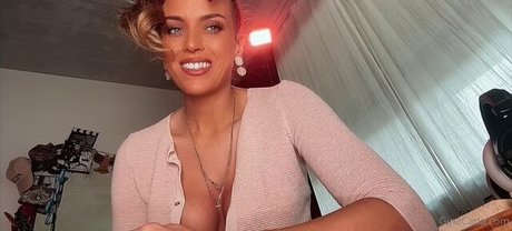 Gina Carla top star images