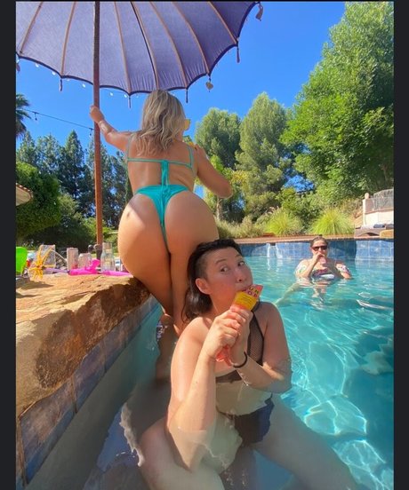 swinger milf onlyfans art xxx image