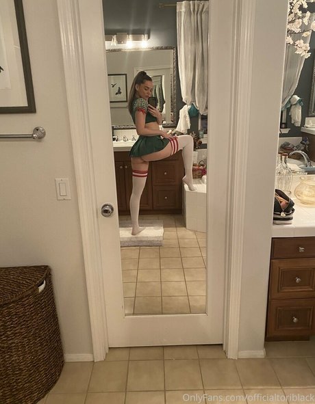 blonde yoga onlyfans perfect photo