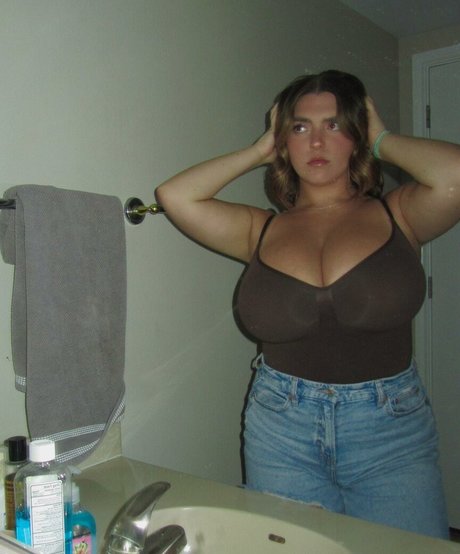 seerahb2 top pornstar pics