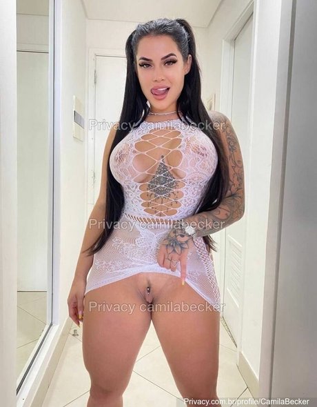 Camila Becker sexy star img