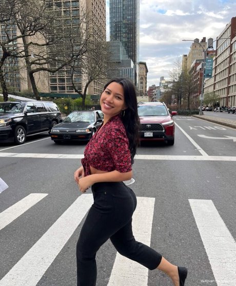 Julia Kelly free star picture