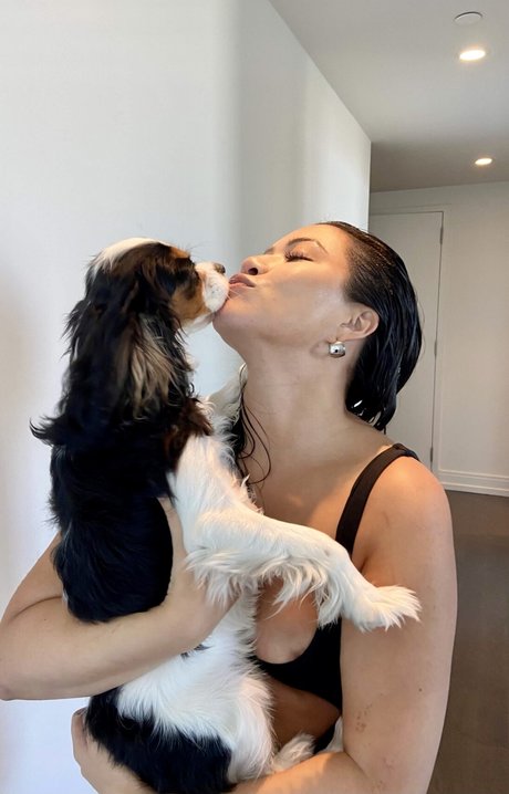 Julia Kelly star high quality images