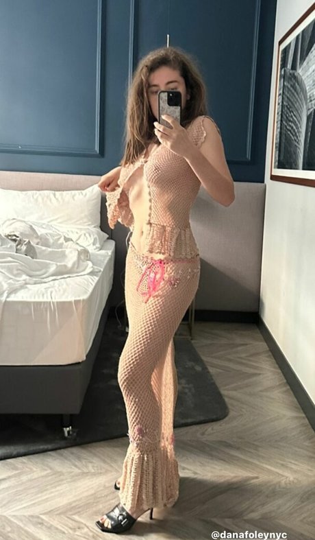 Rachel Anne Sennott beautiful pornstar galleries