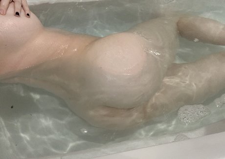 Emmia top pornstar photo