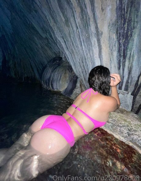 white lingerie onlyfans nude images