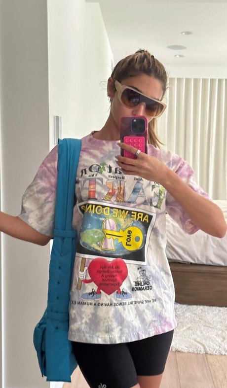 Chantel Jeffries star nude photos