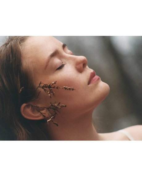 Berta Andrea Sndal pornstar erotic gallery