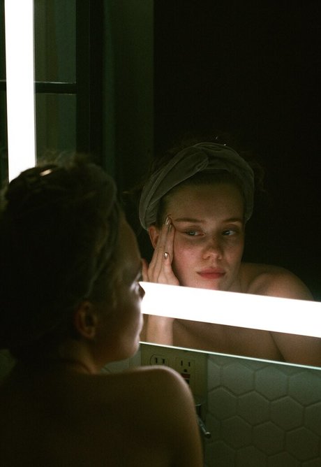 Berta Andrea Sndal star beautiful gallery