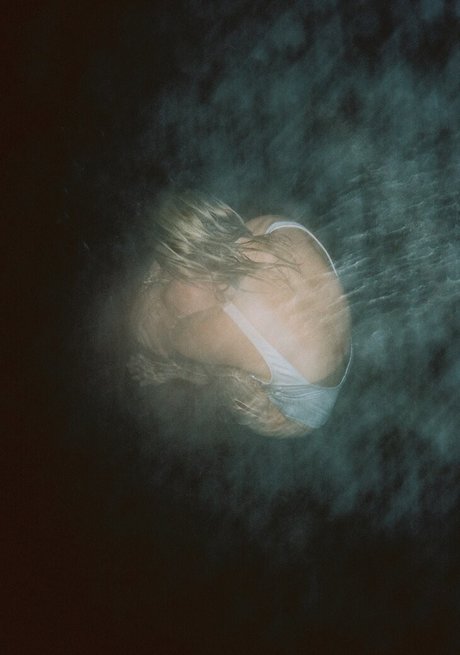 Berta Andrea Sndal hot actress photos