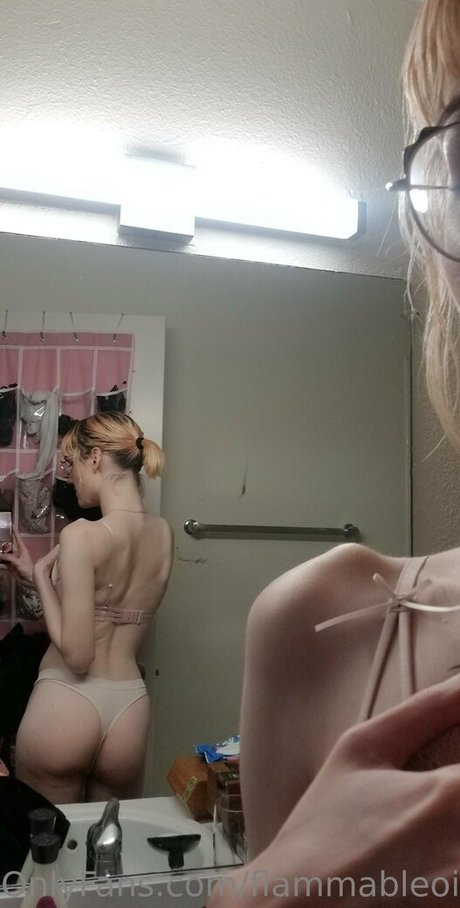 Claire Tennebrarum star hd photos