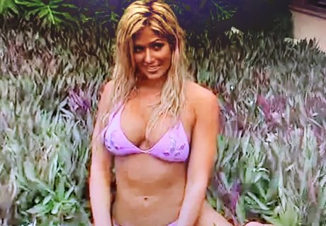 Torrie Wilson adult actress photos