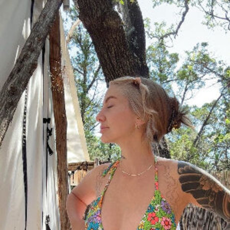 Ammeb pornstar naked photo