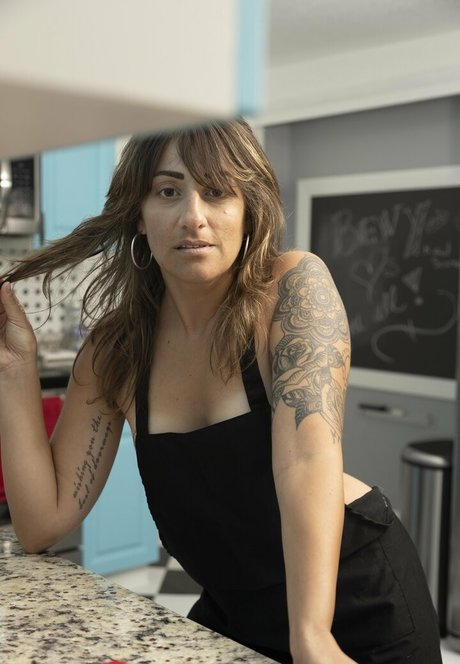 ariellescarcella pornographic actress gallery