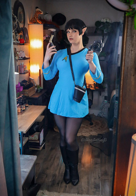 Ashley Barron star free img