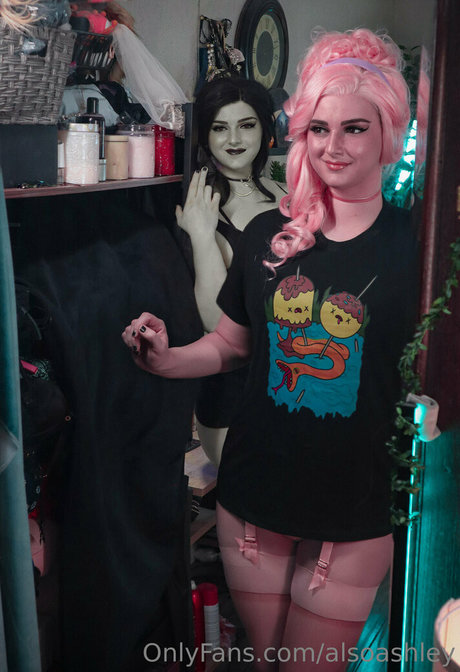 Ashley Barron xxx pornstar photos