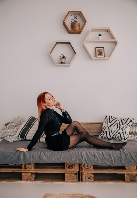 denlyasha sexy star picture