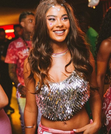 Bella Campos hot pornstar photo