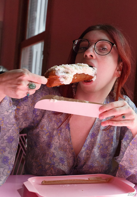 Victoriaramxs hot model pics