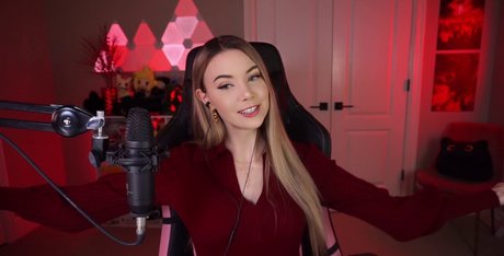 Dizzykitten pornstar pretty img