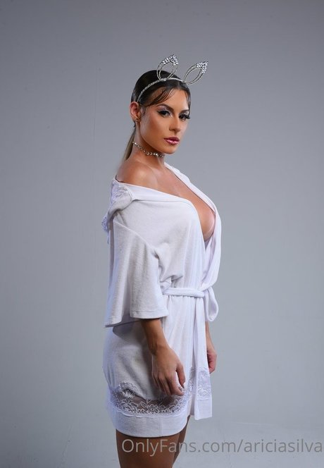 Aricia Silva hot pornstar picture