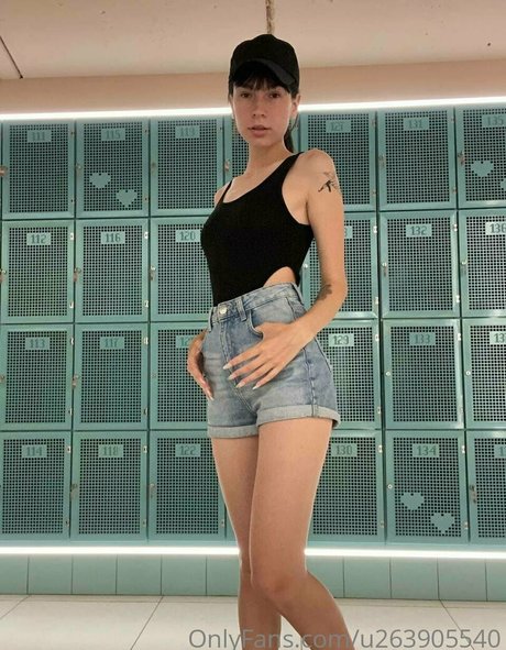 perfect shemale onlyfans pornos pic