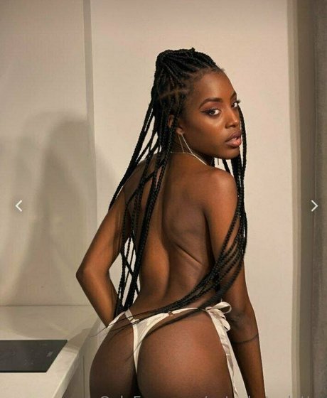 undressing onlyfans top photos