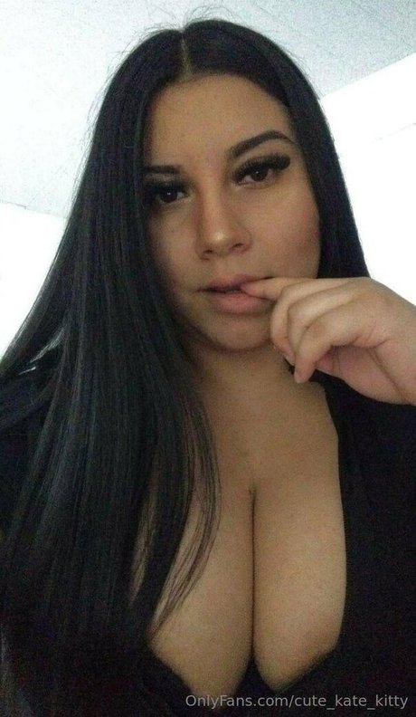 cute kate kitty high quality model pics