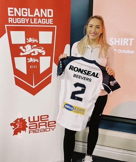 Caitlin Beevers star perfect img