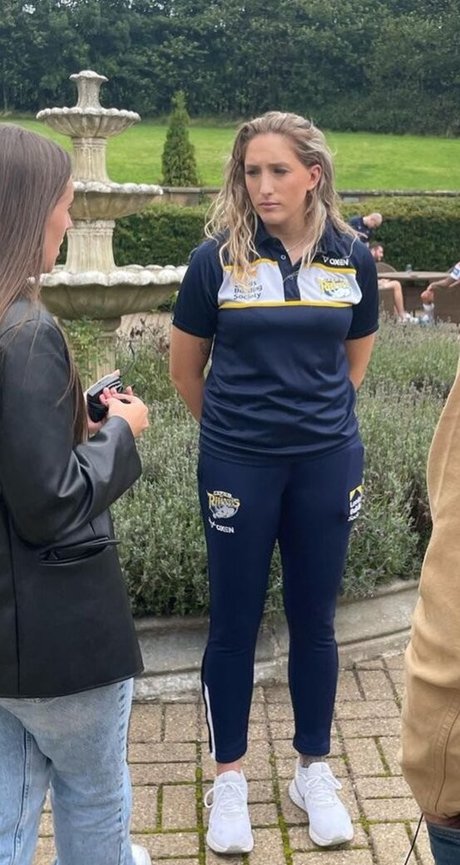 swinger milf onlyfans free sex image