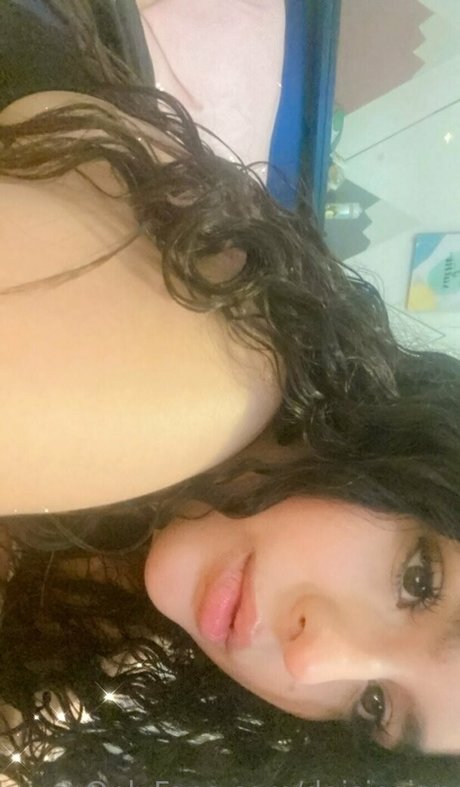 daisiesinn model sex galleries