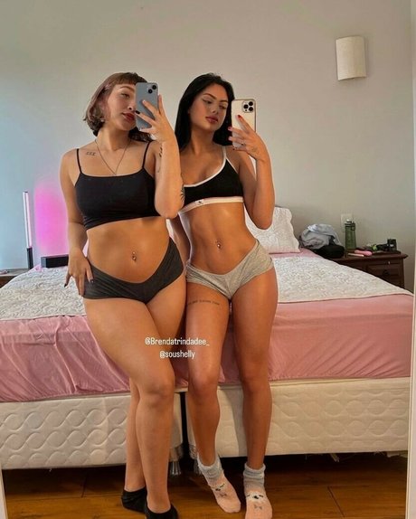 Brenda Trindade best model pic