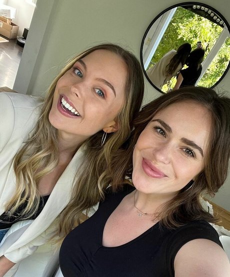 Nicolle Gironda adult model galleries