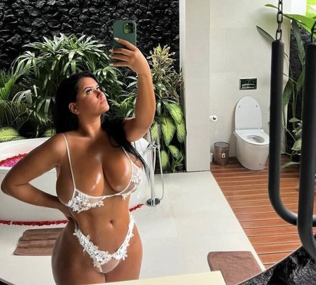 Viphanaaels star erotic galleries