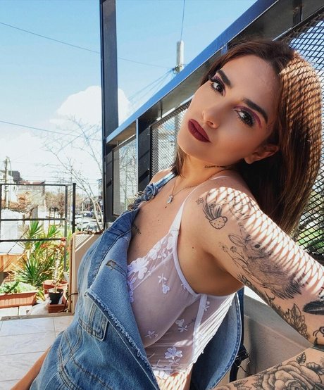 Delfi Peralta perfect actress galleries