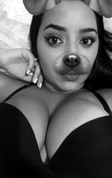 Adriana Jinett star adult photos