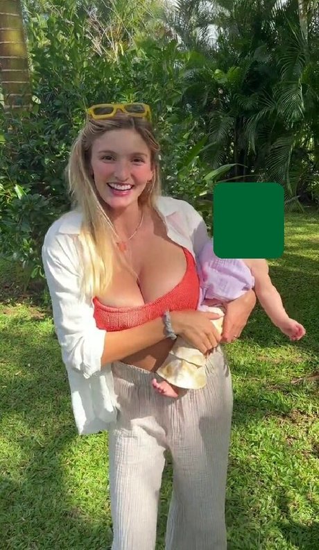 Isabella Abell nice pornstar image