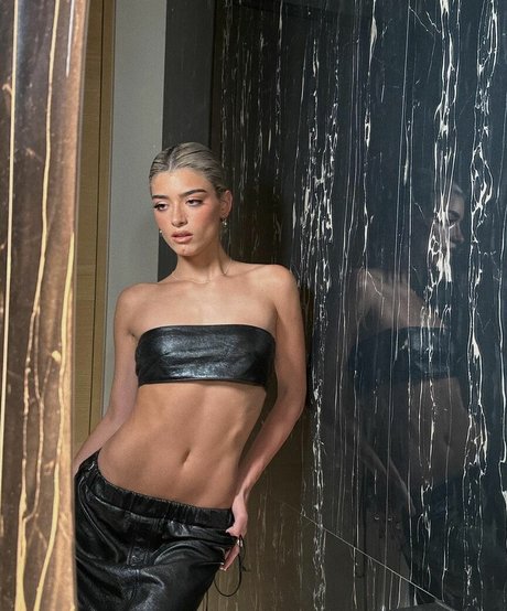 Dixie D Amelio star beautiful archive