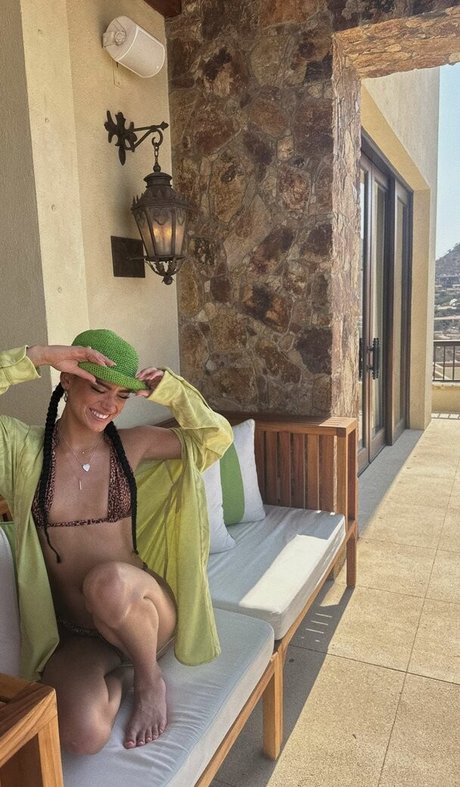 Dixie D Amelio star nice gallery