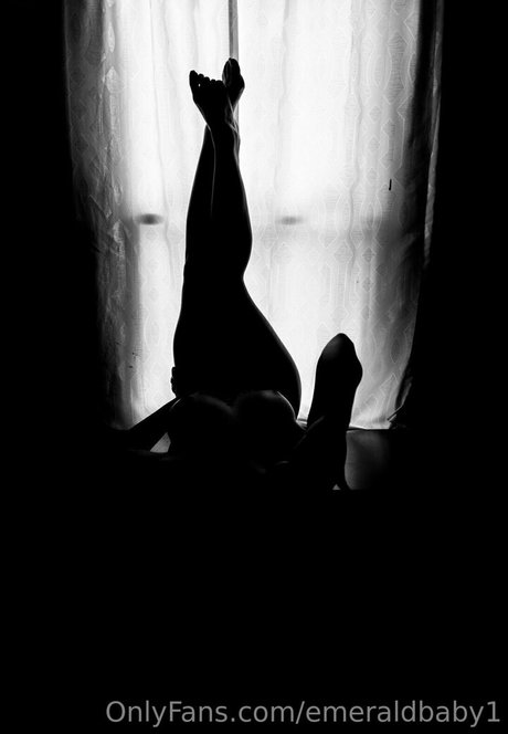 emeraldbaby1 hot pornstar img