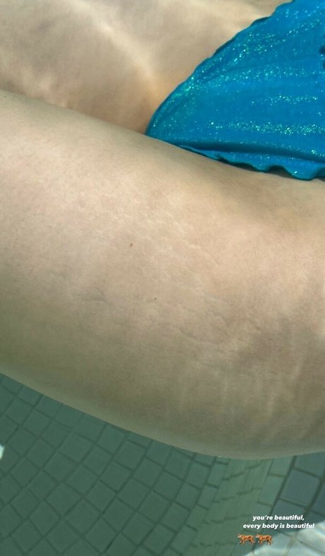 Lea Elui perfect pornstar pics